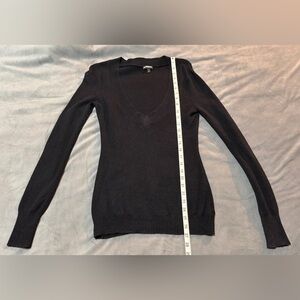 Large Express Black V Neck Sweater Perfect Measurements  Pics Super Cute Layered